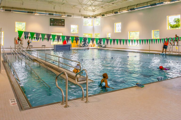 ellis park pool
